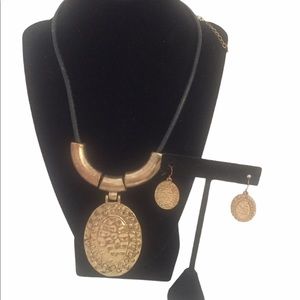 Goldtone Hammered Necklace And Earrings